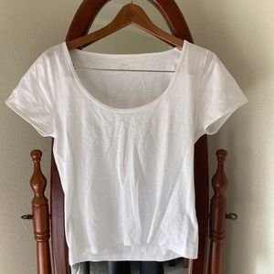 JCrew organic cotton 90’s slub scoopneck size medium shirt in white